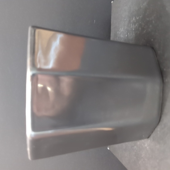 Starbucks 2013 14 fl oz, Limited Edition Silver/Metallic Gray Holiday Mug. - Picture 4 of 8